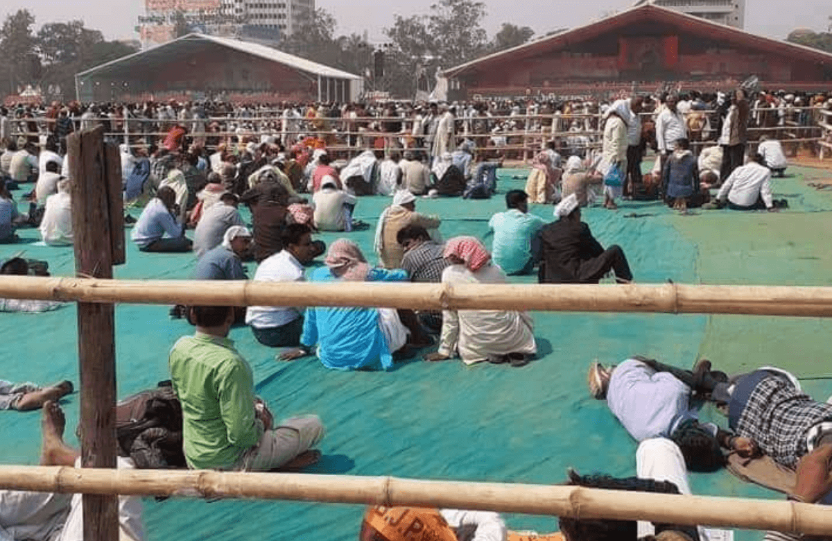 3 पार्टियों के साथ मिलकर पीएम मोदी की रैली, फिर भी भीड़ नदारद
