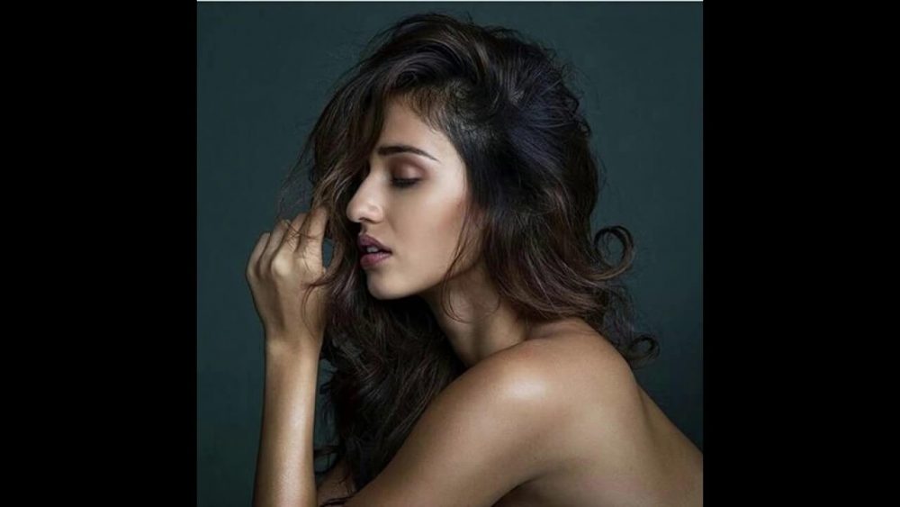 दिशा पटानी ने शेयर की ऐसी हॉट तस्वीर की यूजर बोले “बहन मन व्याकुल मत करो” पढिये फैन्स ने कैसे लिए मजे