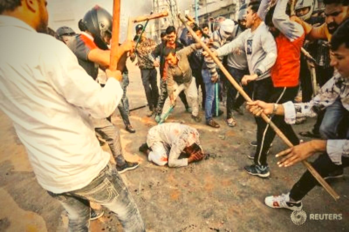 अब एंटी सीएए प्रोटेस्टर्स विवाद हिंदू बनाम मुसलमान बन गया है