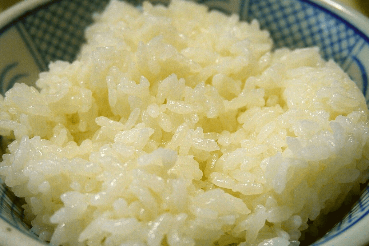 10 ऐसे जहरीले आहार जो आप जाने-अनजाने मे healthy समझकर खाते है Rice-taazatadka (3)